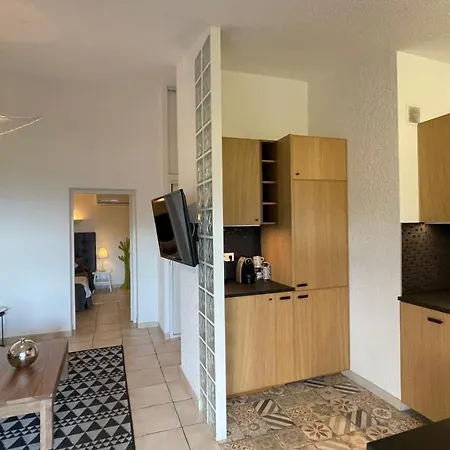 Appart hôtel Bellavista A Santa Giulia, Proche De La Et Vue