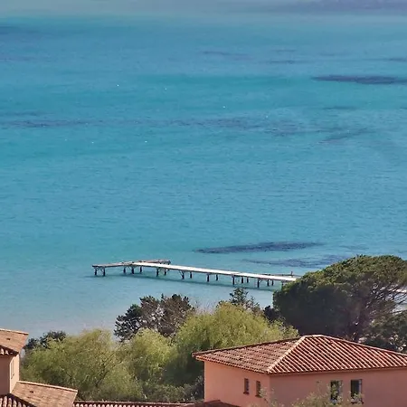 Bellavista à Santa Giulia, Proche De La Et Vue Aparthotel 4*