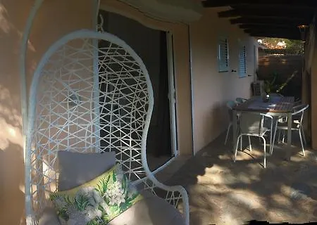 Appart hôtel Bellavista A Santa Giulia, Proche De La Et Vue