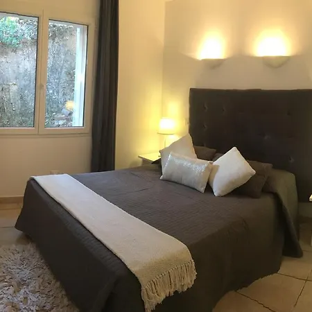 Appart hôtel Bellavista A Santa Giulia, Proche De La Et Vue