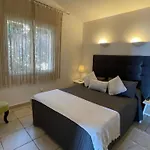 Bellavista A Santa Giulia, Proche De La Et Vue Apartahotel 4*
