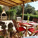 Lejlighedshotel Bellavista A Santa Giulia, Proche De La Et Vue 4*