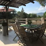 Lejlighedshotel Bellavista A Santa Giulia, Proche De La Et Vue