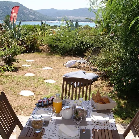 Lägenhetshotell Bellavista A Santa Giulia, Proche De La Et Vue