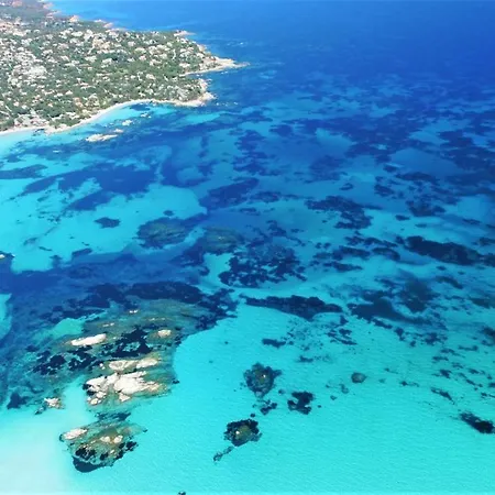 Lejlighedshotel Bellavista A Santa Giulia, Proche De La Et Vue 4*