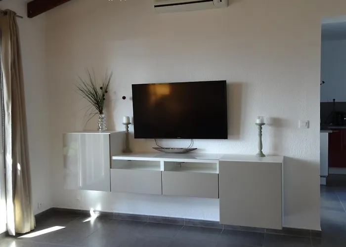 Bellavista à Santa Giulia, Proche De La Et Vue Appart hôtel 4*