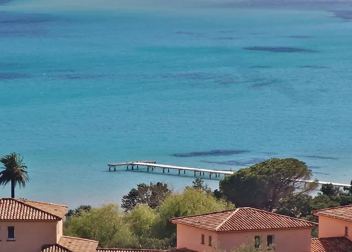 Bellavista à Santa Giulia, Proche De La Et Vue Appart hôtel 4*