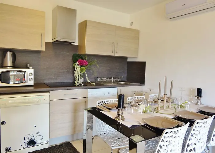 Bellavista à Santa Giulia, Proche De La Et Vue Appart hôtel 4*