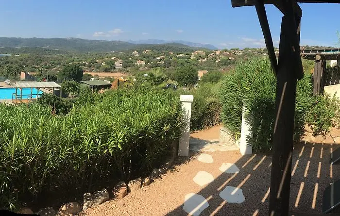 Bellavista à Santa Giulia, Proche De La Et Vue Porto-Vecchio (Corsica)